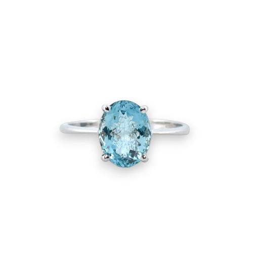 RING IN WHITE GOLD WITH OVAL AQUAMARINE