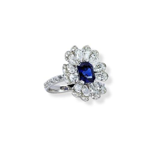 SIEVE RING IN WHITE GOLD WITH DIAMONDS AND SAPPHIRE